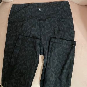 Camo lulu leggings